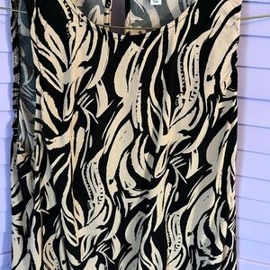 Evereve Black and Cream Abstract Brushstroke Sleeveless Top